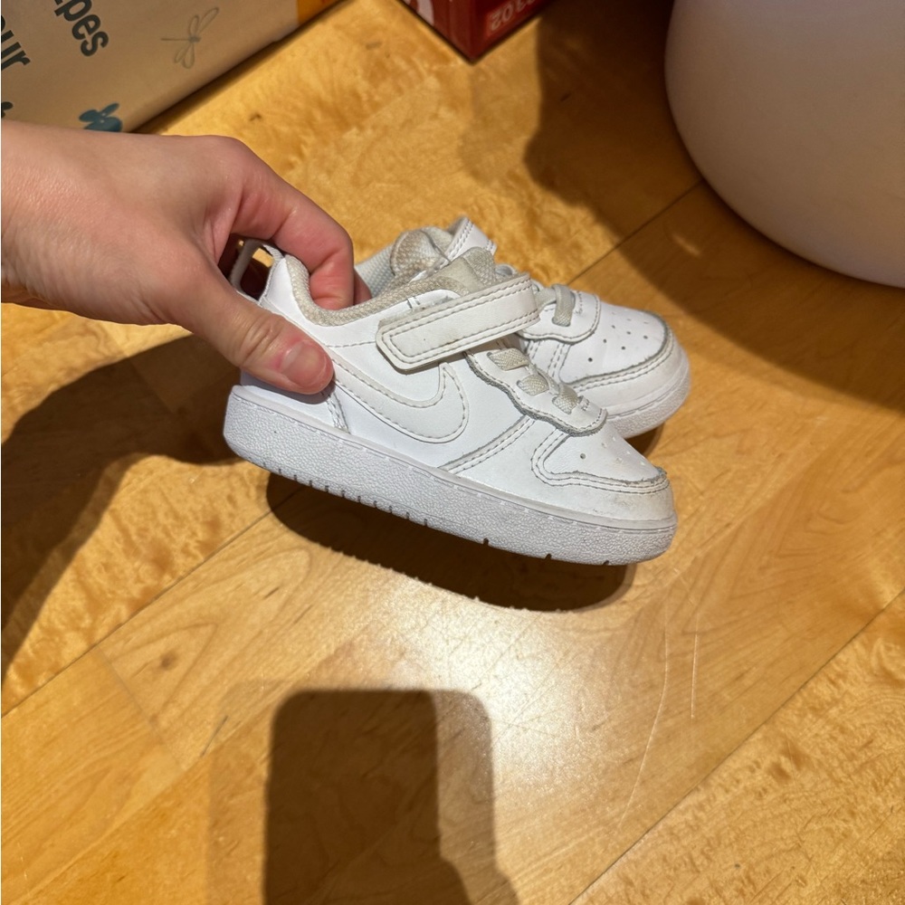 Nike baby C6 sneaker Air Force white good condition